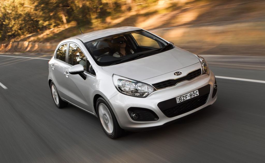 Stylish and modern, Kia's latest alteration of the Rio is bold with a more masculine design. Stylish and modern, Kia's latest alteration of the Rio is bold with a more masculine design.